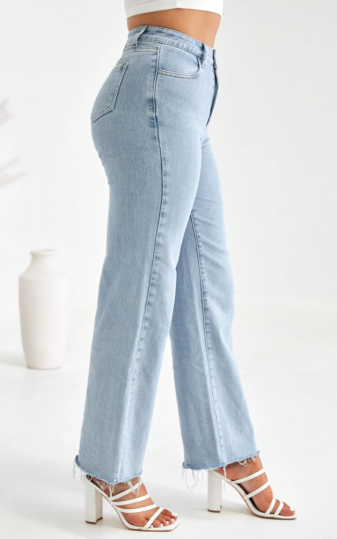 Aubreen Wide Jeans - Light Blue