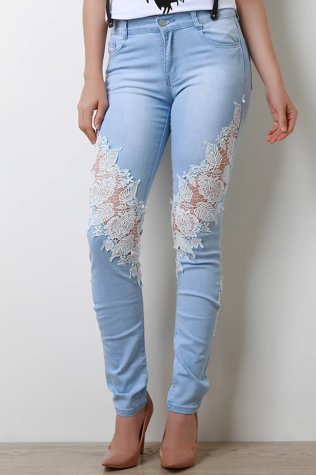 Leafy Embroidered Lace Panel Skinny Jeans