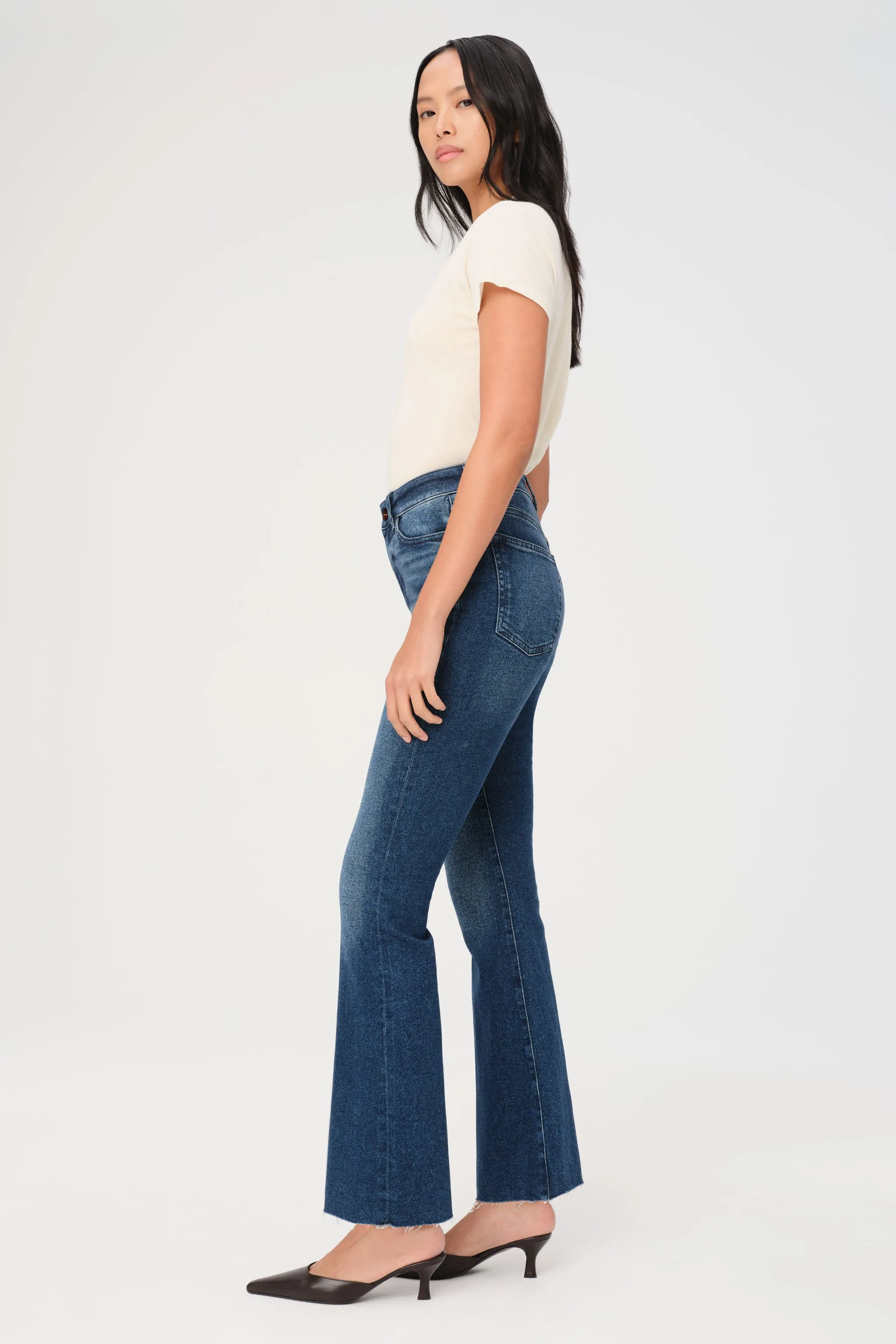 NAO - HIGH RISE BOOTCUT JEANS | HUNTINGTON